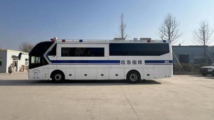 全省首輛！雙側拉廂體客車型應急移動指揮車在新區上路，提升應急保障新效能